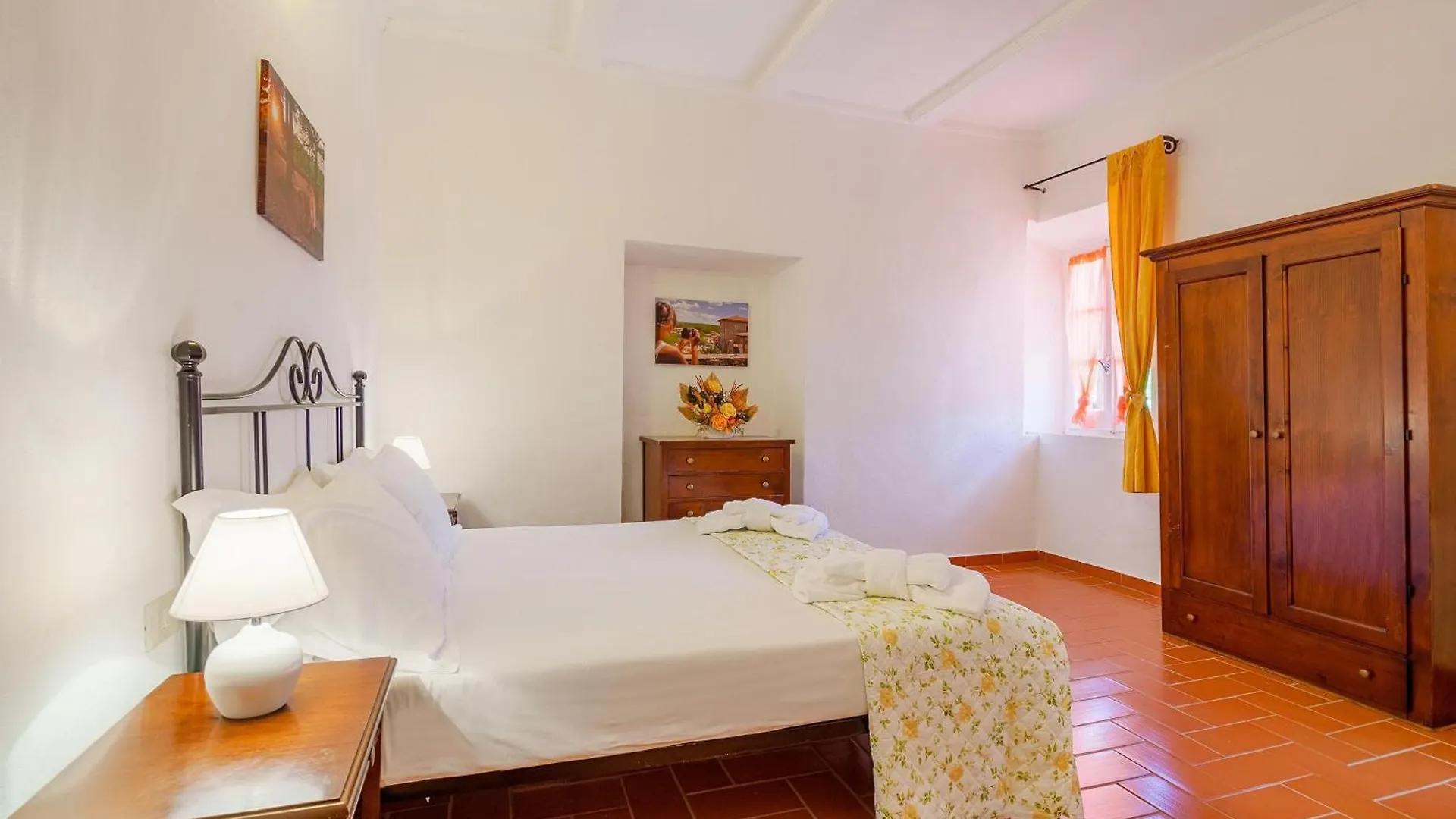 Residence With Swimming Pool Immersed In The Typical Tuscan Countryside Just 5 Minutes From Massa Marittima Podere Pian Mucini Aparthotel
