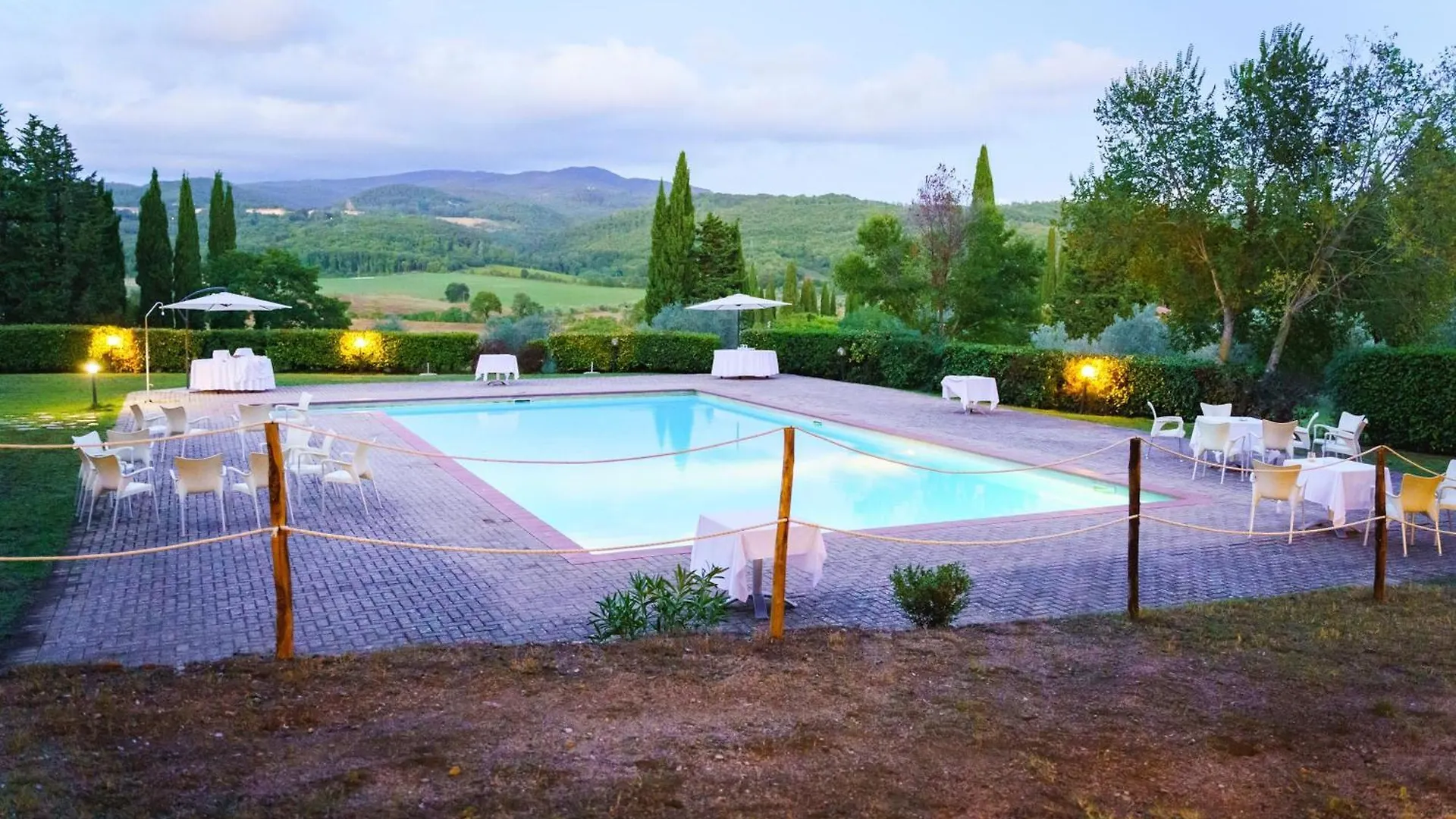 Residence With Swimming Pool Immersed In The Typical Tuscan Countryside Just 5 Minutes From Massa Marittima Podere Pian Mucini Aparthotel