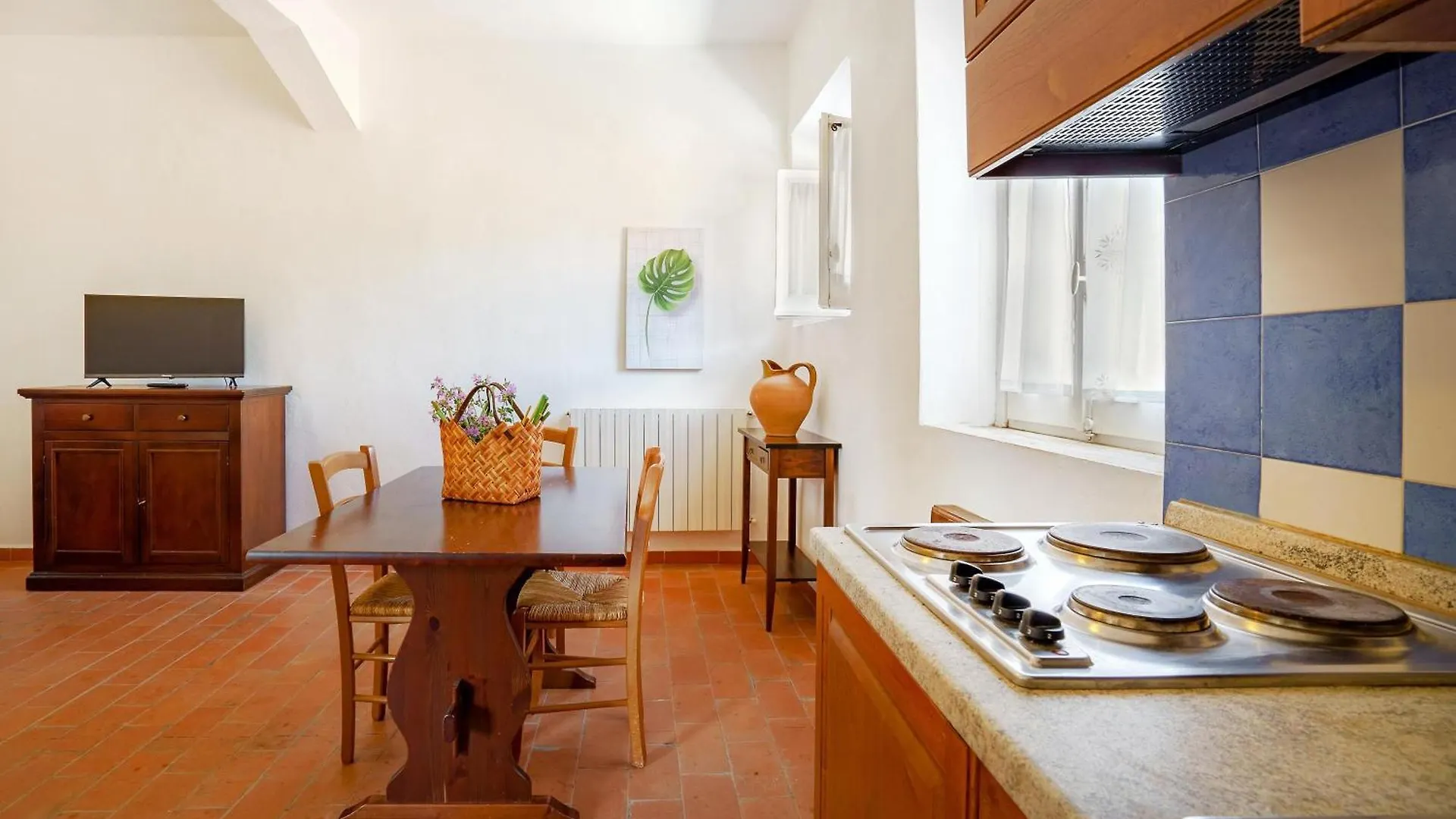 Residence With Swimming Pool Immersed In The Typical Tuscan Countryside Just 5 Minutes From Massa Marittima Podere Pian Mucini Aparthotel